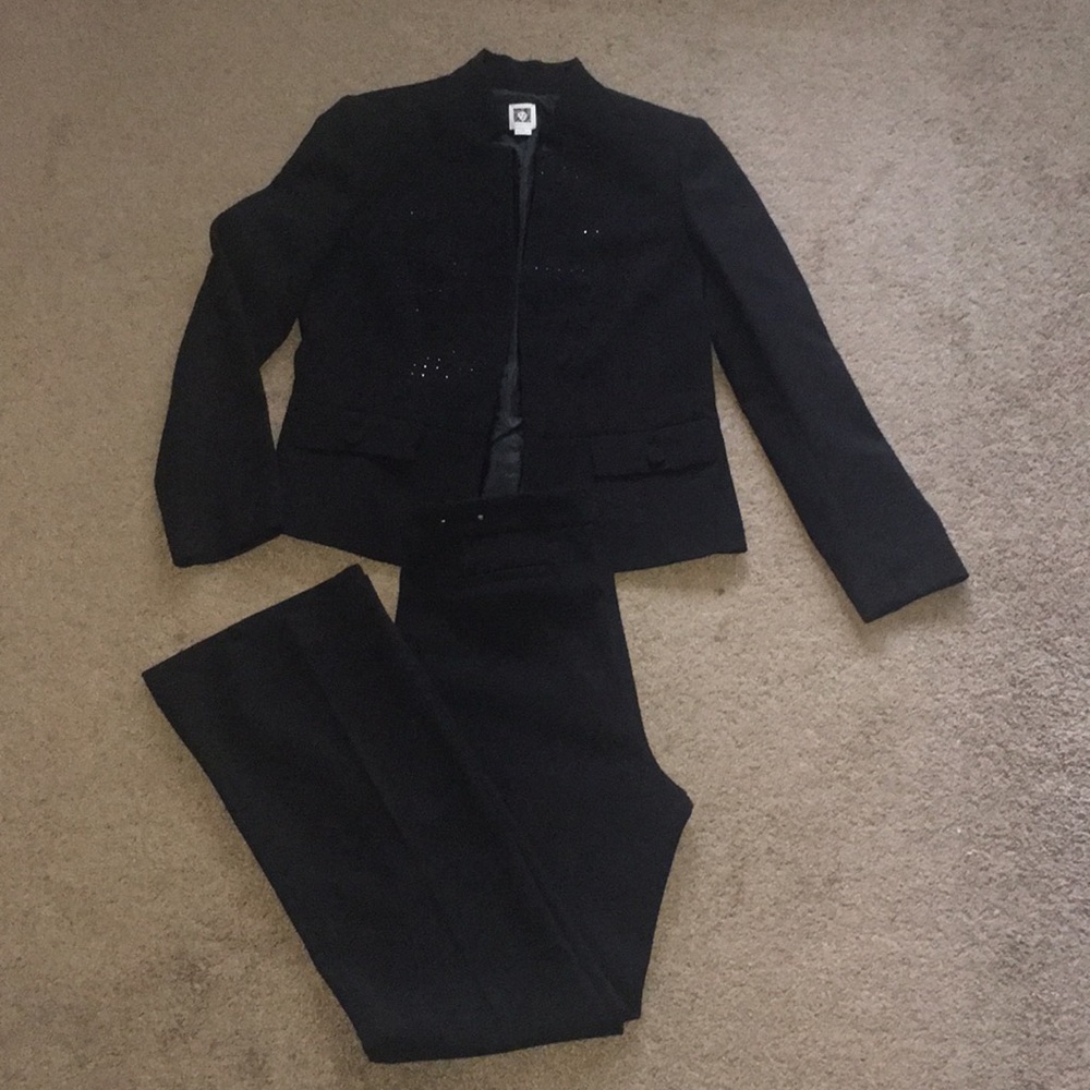 ANNE KLEIN 2Piece Suit Size 10 & 8